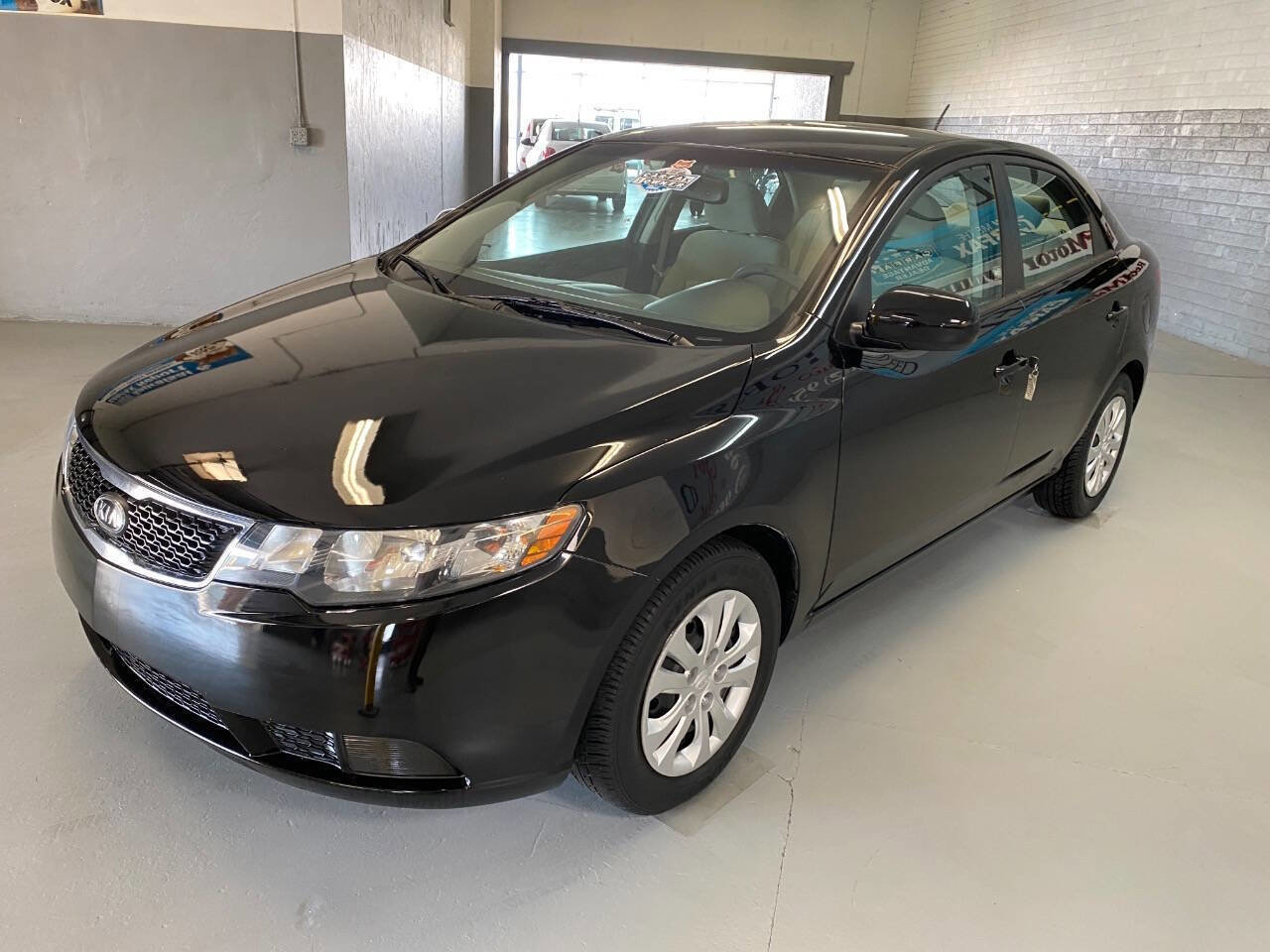 Used 2012 Kia Forte LX image 3
