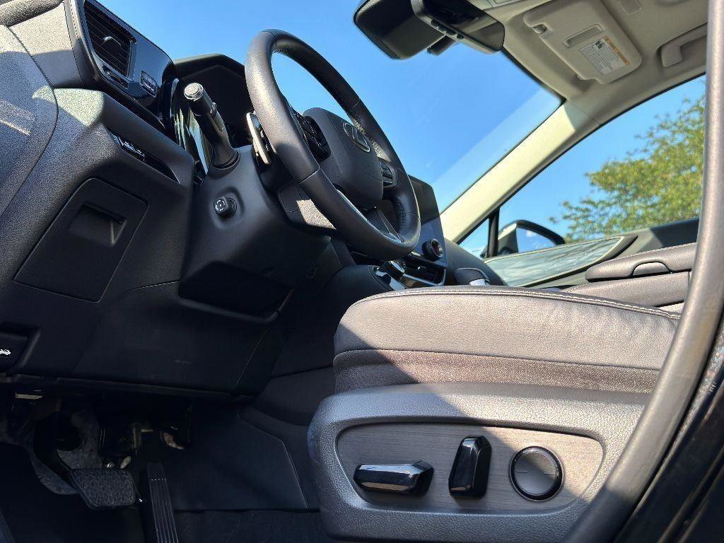 Used 2023 Lexus NX 350 AWD image 19