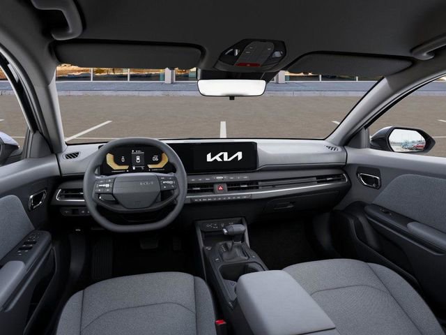 New 2025 Kia K4 LX image 14