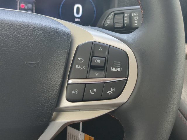 New 2026 Ford Explorer Active RWD image 27