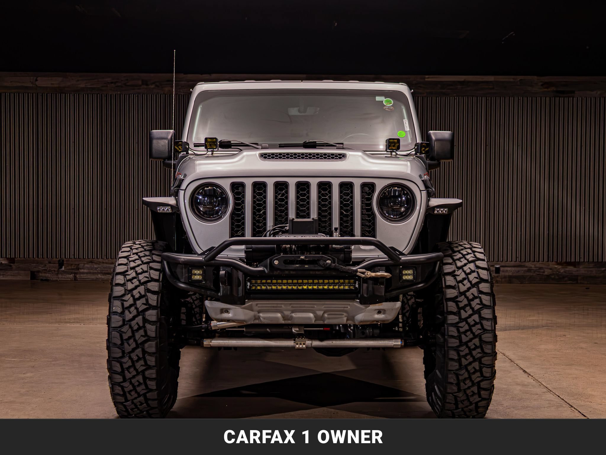 Used 2023 Jeep Gladiator Mojave w/ Trailer Tow Package AWD/4WD image 3
