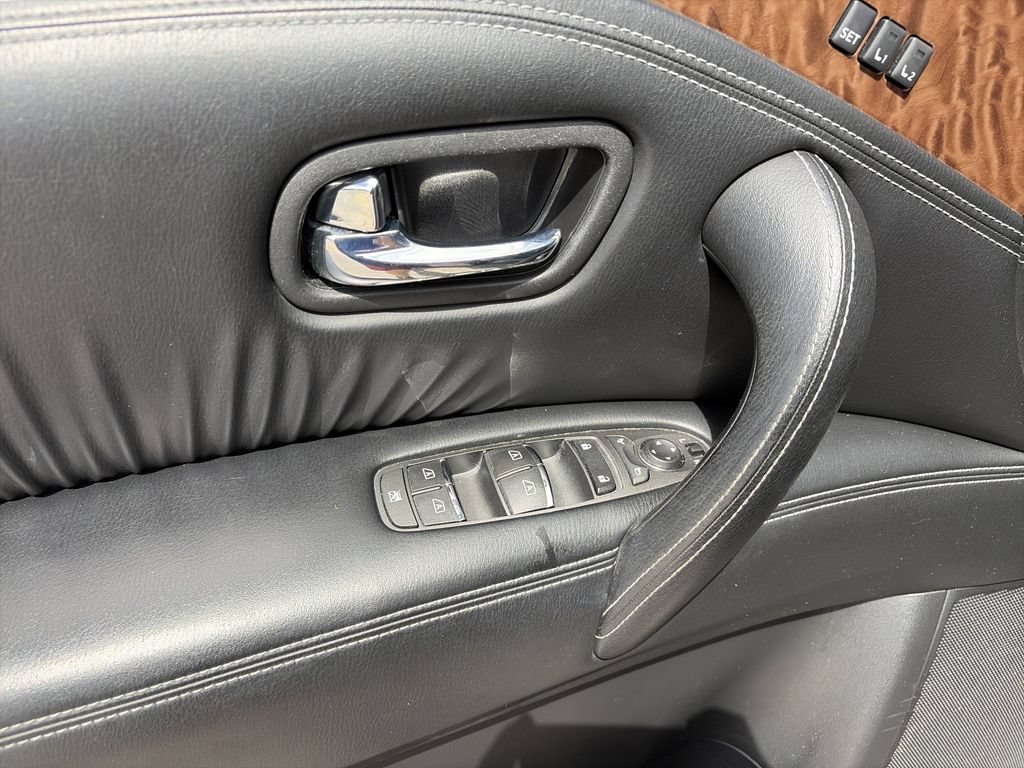 Used 2020 Nissan Armada SL w/ Premium Package RWD image 18