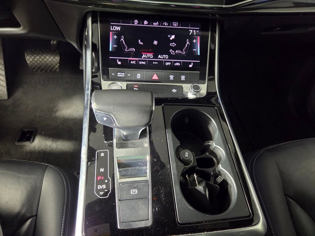 Used 2019 Audi Q8 Premium w/ Convenience Package image 15