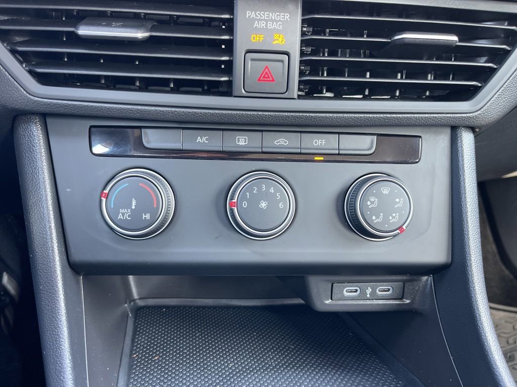 Used 2024 Volkswagen Jetta S image 12