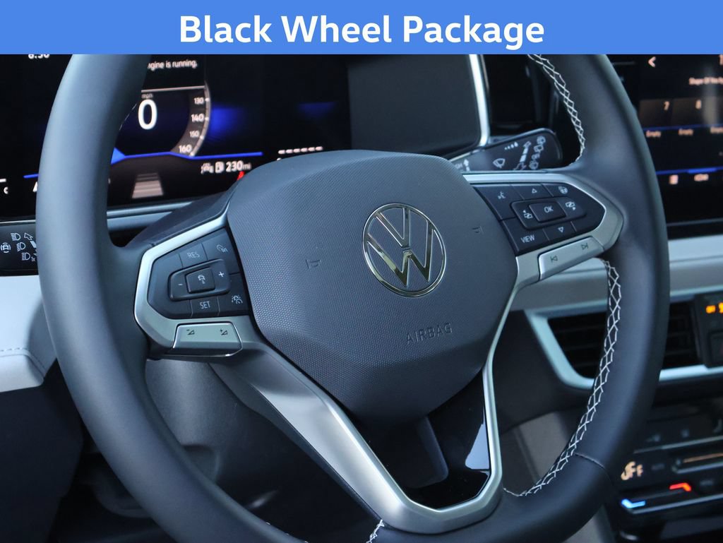 New 2026 Volkswagen Taos SE FWD image 4