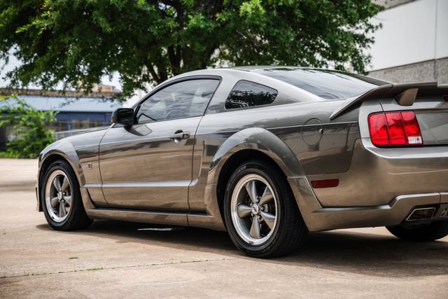 Used 2005 Ford Mustang GT Premium RWD image 43