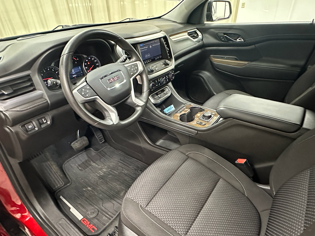 Certified 2023 GMC Acadia SLE w/ Driver Convenience Package image 25