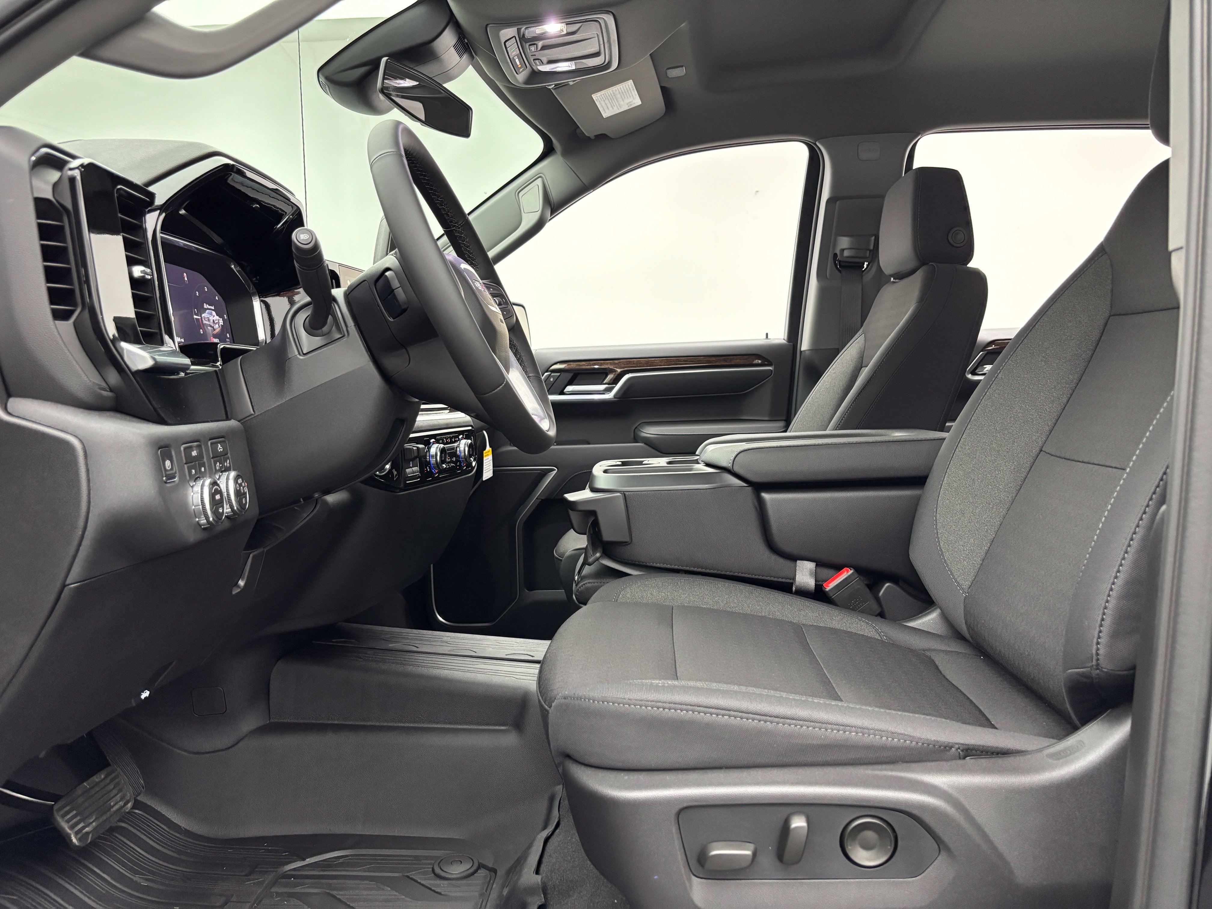 New 2026 GMC Sierra 1500 Elevation w/ Elevation Select Package AWD/4WD image 15