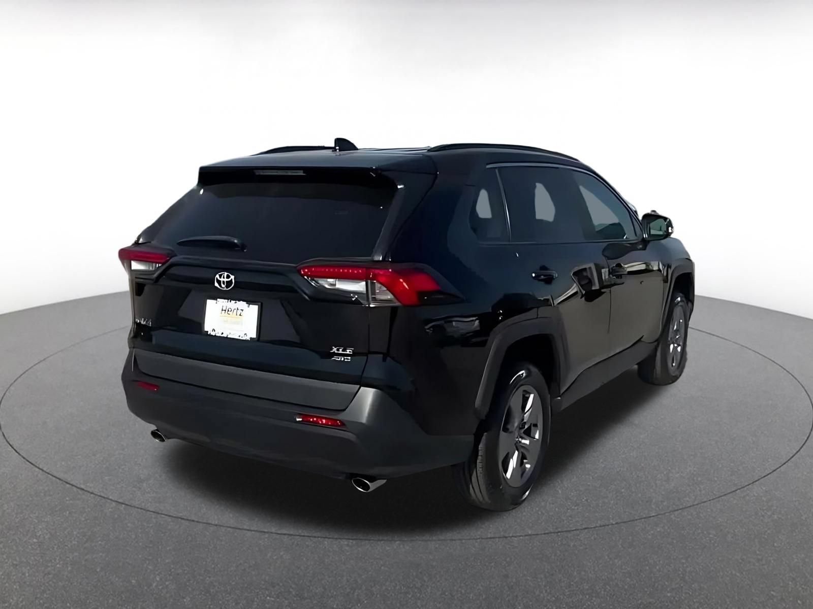 Used 2024 Toyota RAV4 XLE w/ Convenience Package AWD/4WD image 12