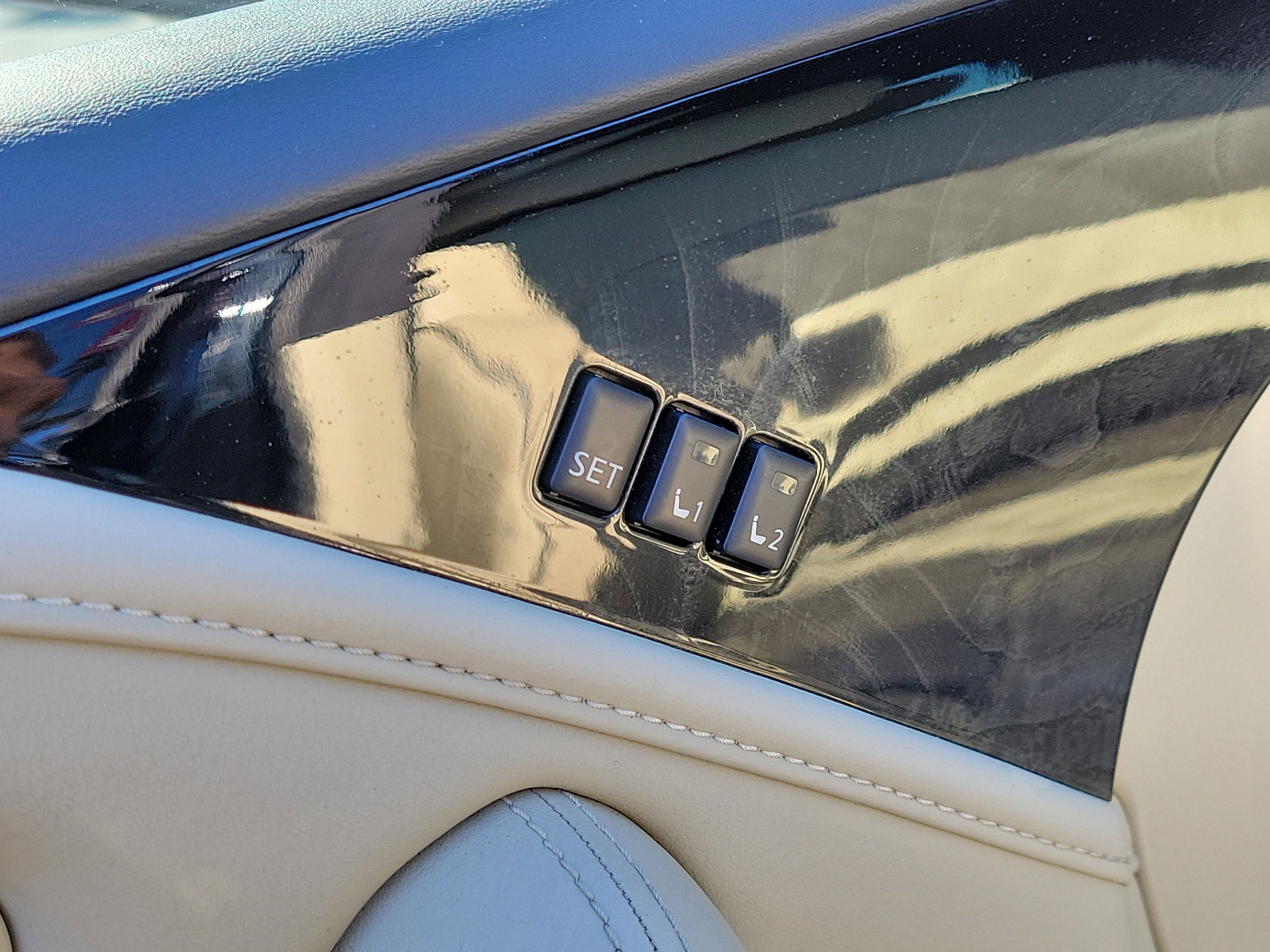 Used 2023 INFINITI QX80 Sensory w/ Cargo Package image 19