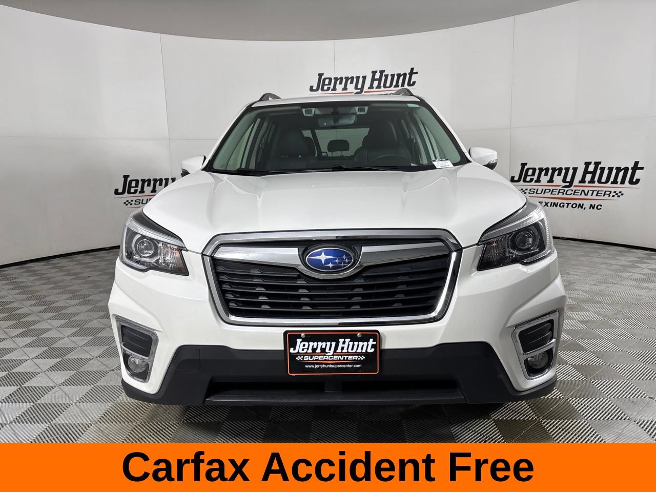 Used 2020 Subaru Forester Limited w/ Popular Package #3 AWD/4WD image 3