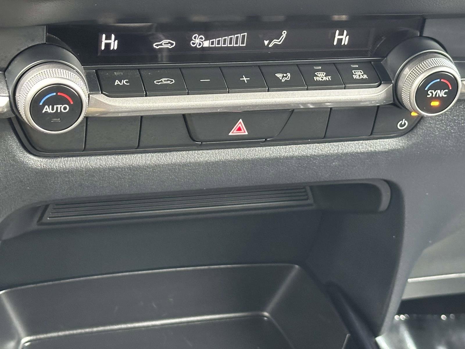 Used 2024 MAZDA CX-30 AWD 2.5 S w/ Select Sport Pkg image 12