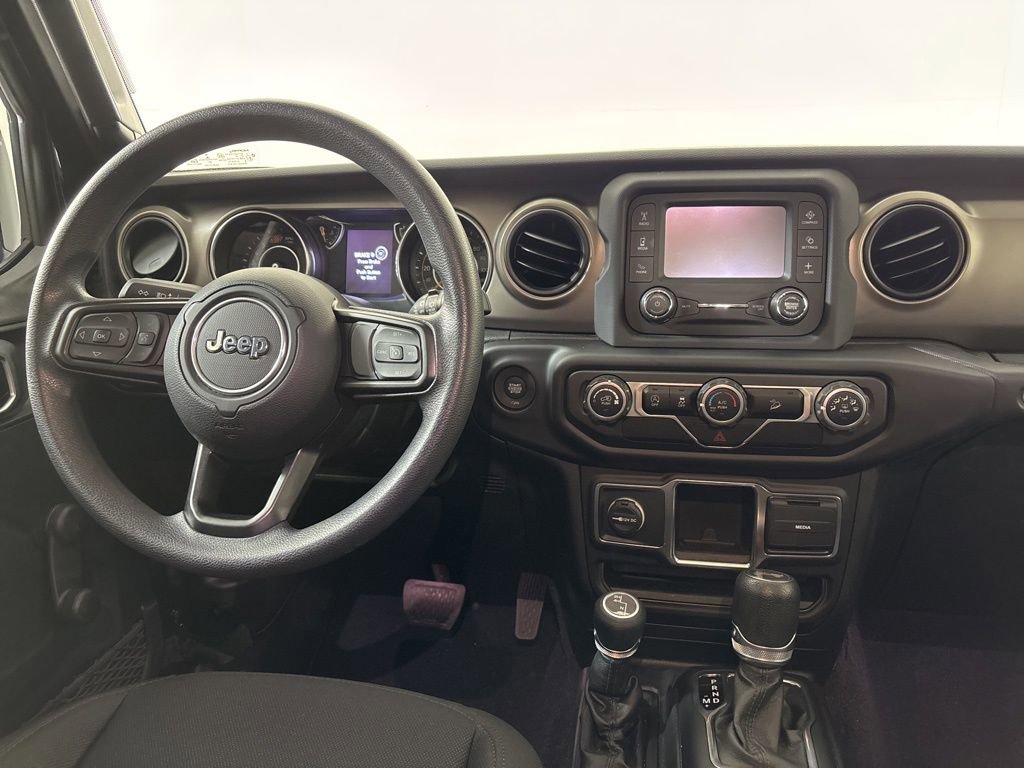 Used 2020 Jeep Wrangler Sport image 22