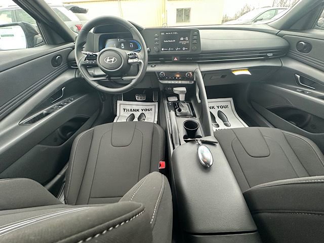 New 2026 Hyundai Elantra Sport image 10