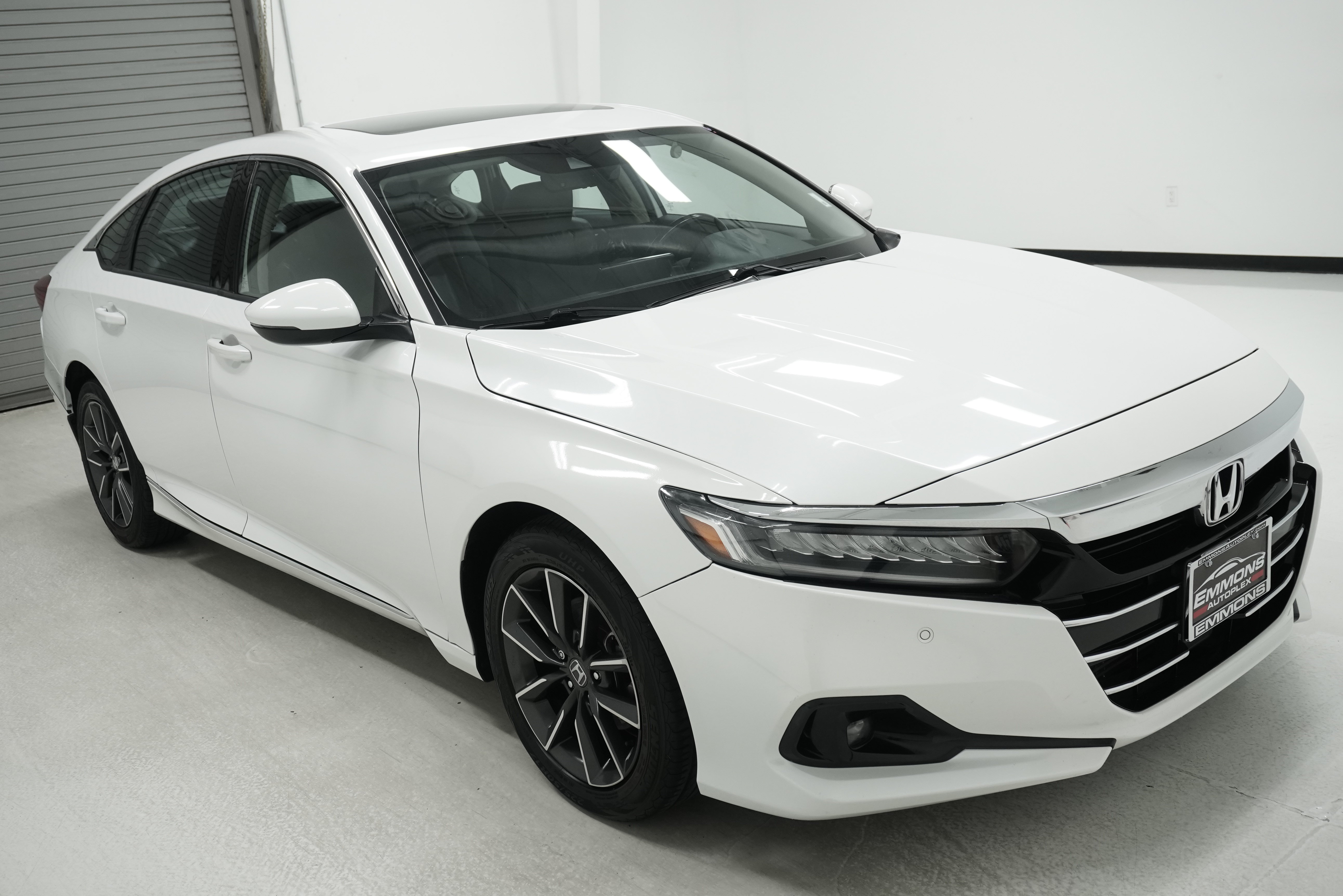 Used 2021 Honda Accord EX-L image 3