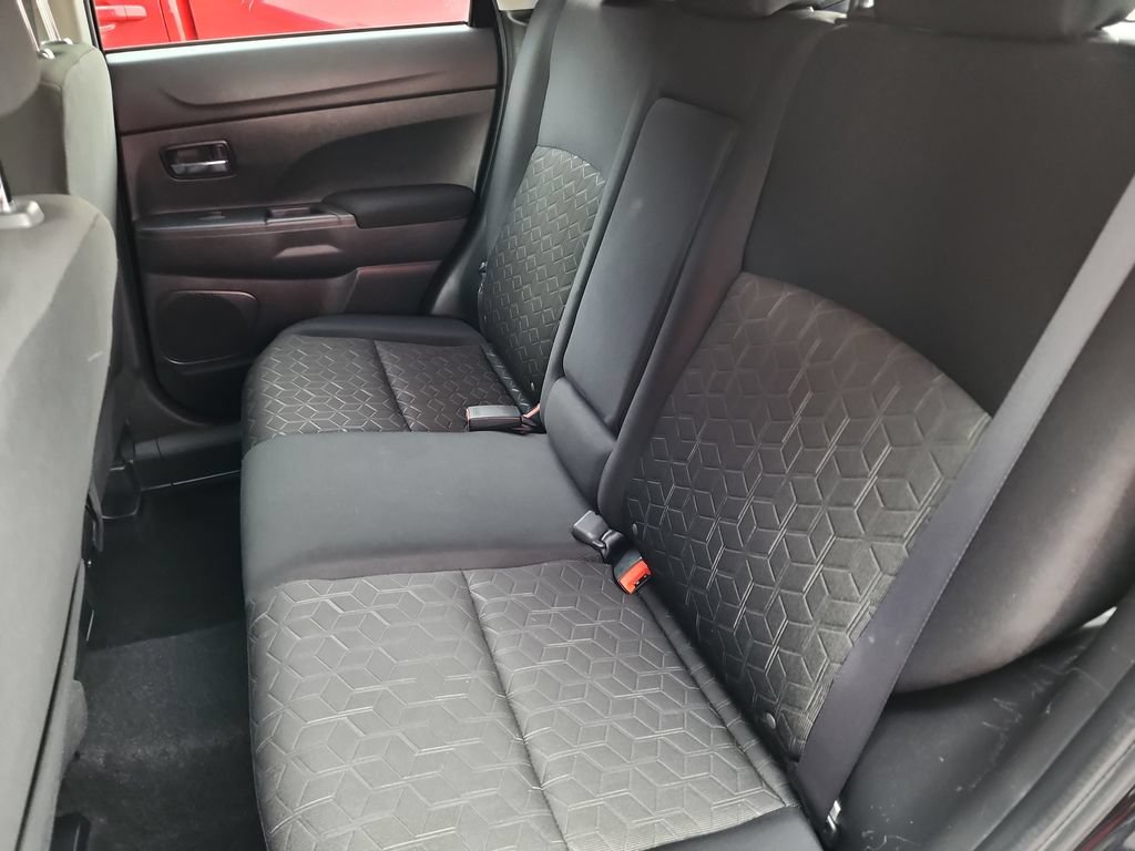 Used 2025 Mitsubishi Outlander Sport ES AWD/4WD image 38