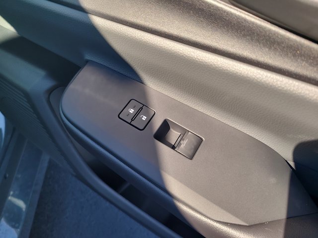 New 2026 Toyota Prius LE image 27