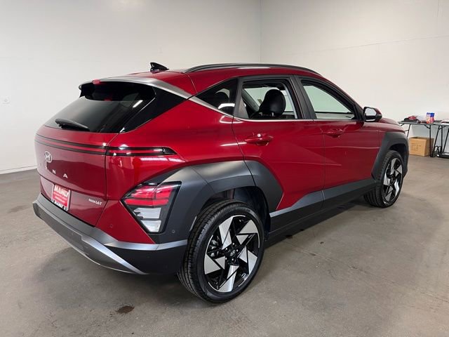 Used 2024 Hyundai Kona Limited image 3