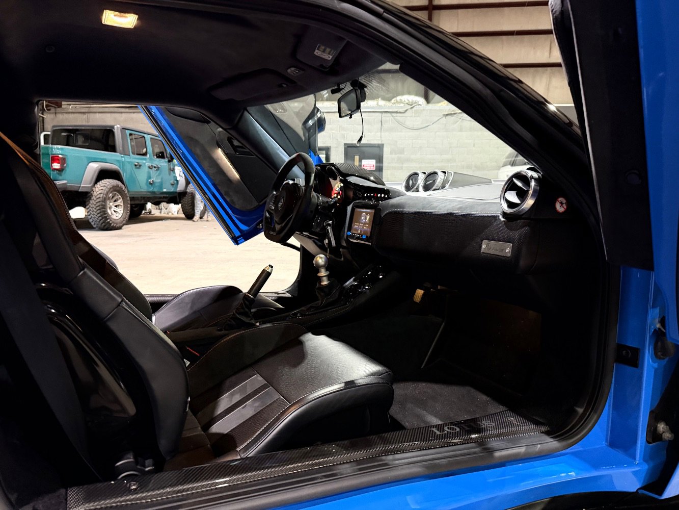 Used 2021 Lotus Evora image 25