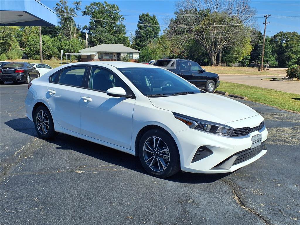 Used 2024 Kia Forte LXS image 1