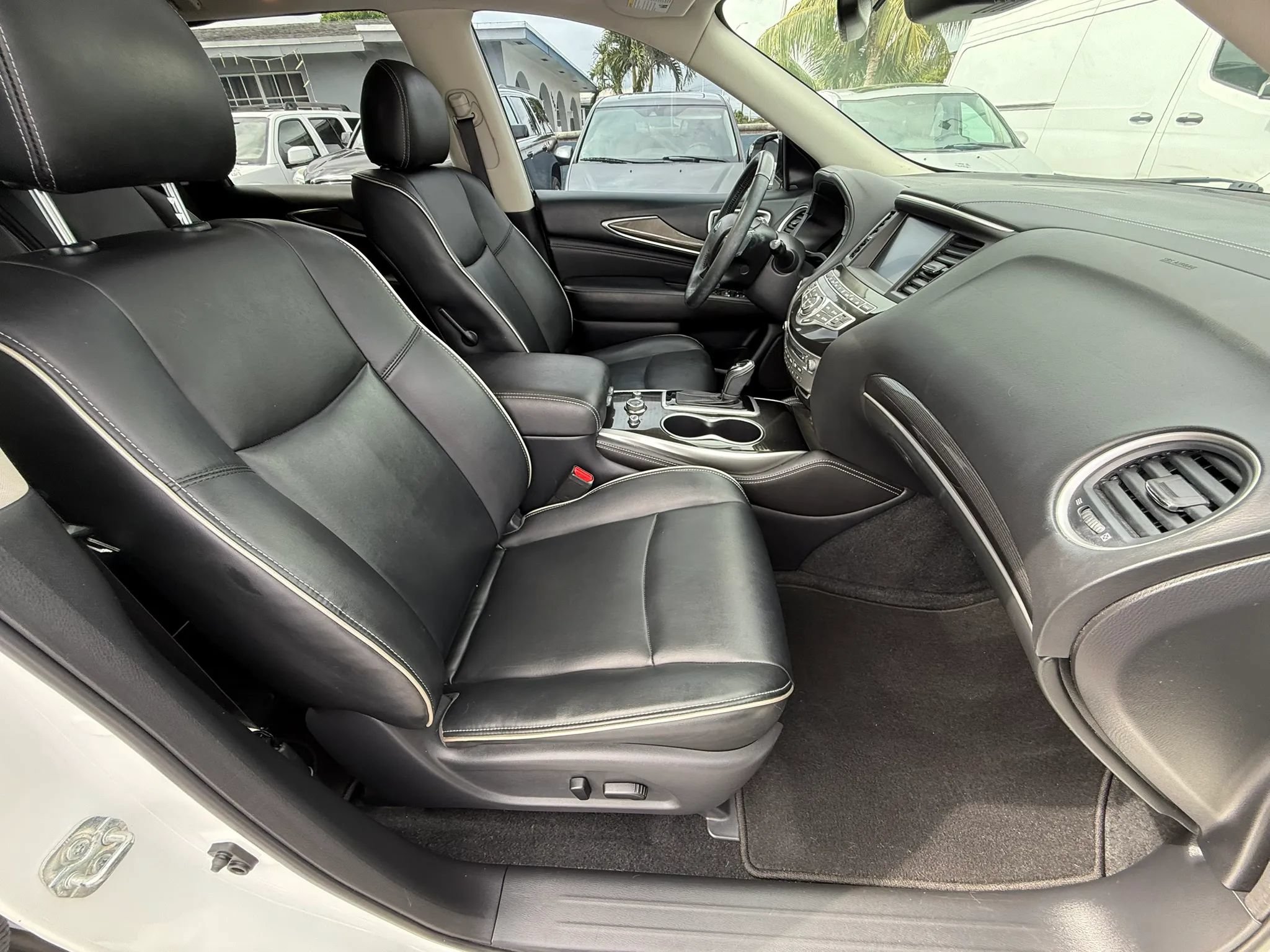 Used 2020 INFINITI QX60 Pure FWD image 30