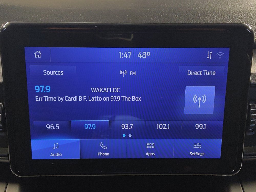 Used 2021 Ford Explorer XLT image 25