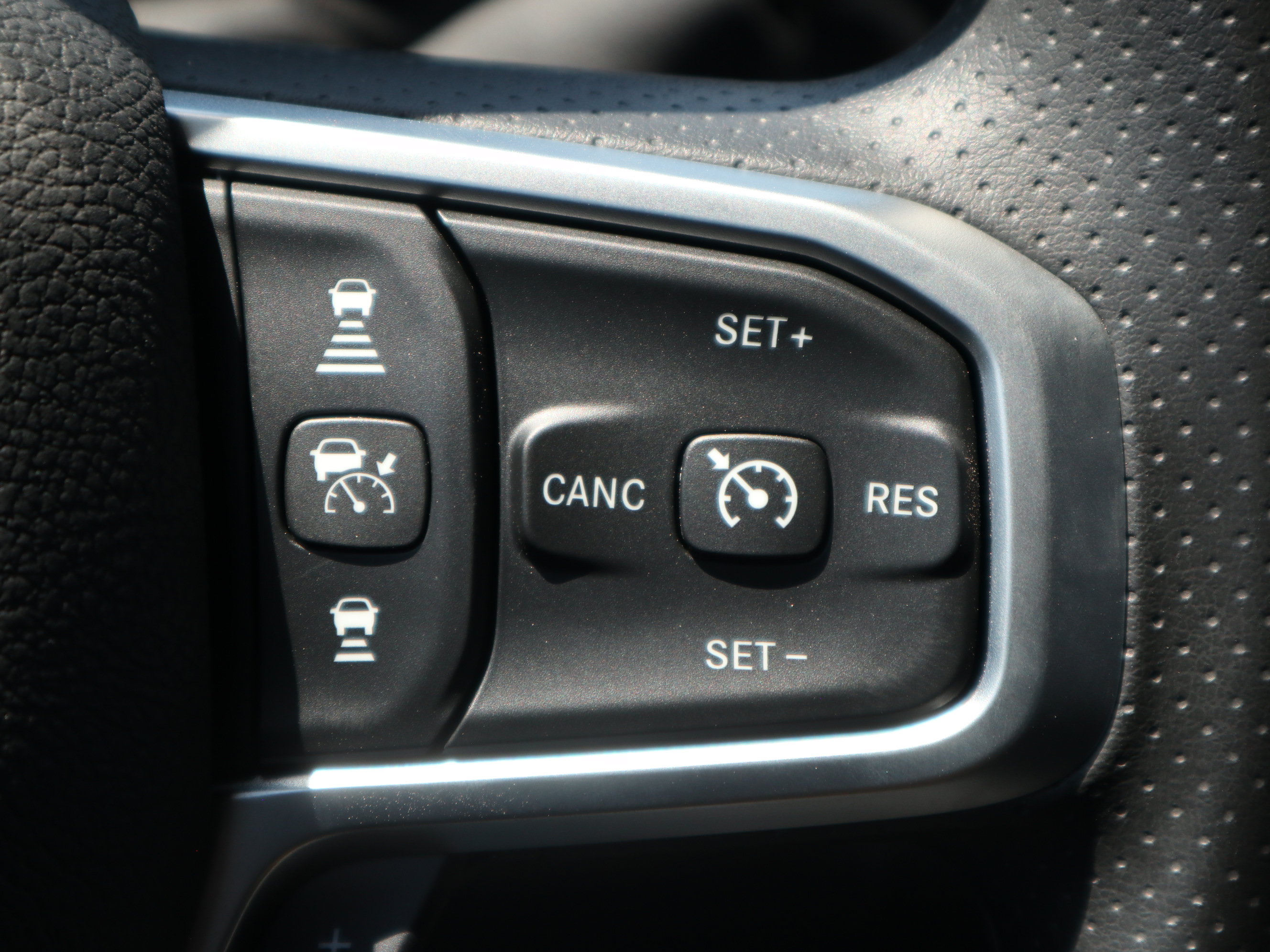 New 2026 RAM 3500 Tradesman AWD/4WD image 29