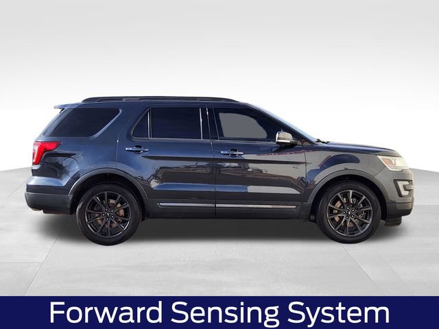 Certified 2017 Ford Explorer XLT w/ Equipment Group 202A image 11