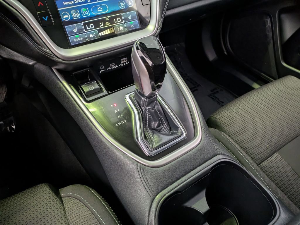 Used 2025 Subaru Outback Premium image 18