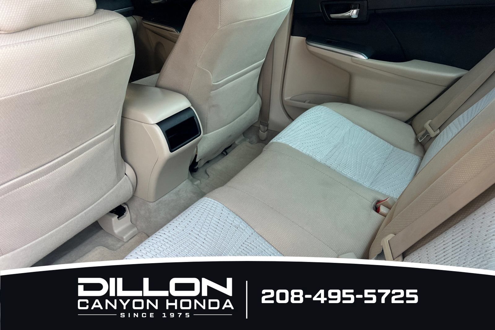 Used 2014 Toyota Camry LE FWD image 12
