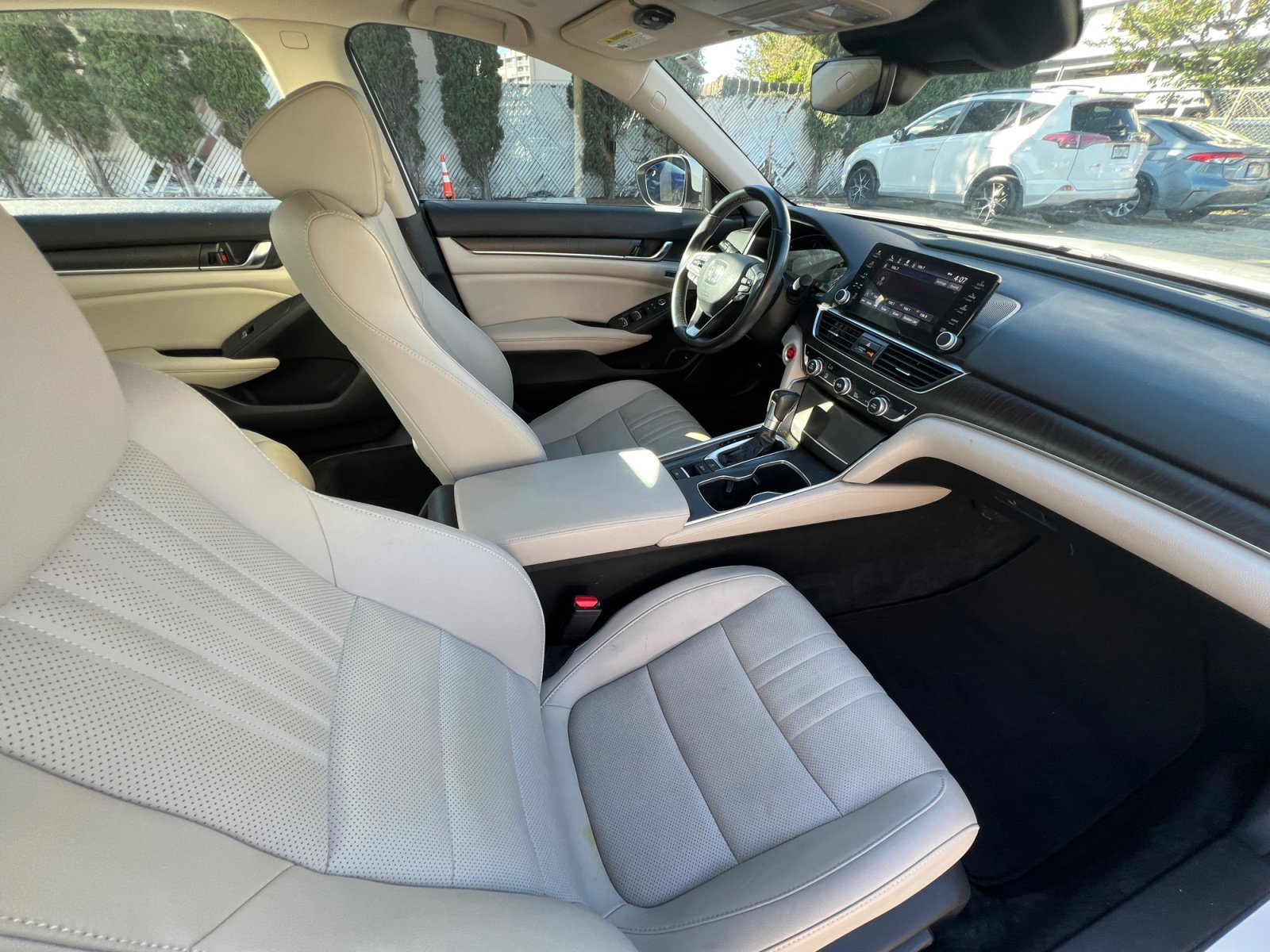 Used 2021 Honda Accord EX-L image 24