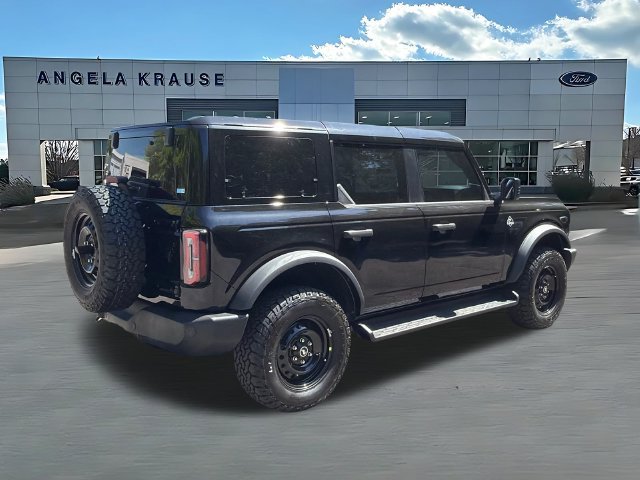 New 2026 Ford Bronco Outer Banks AWD/4WD image 8