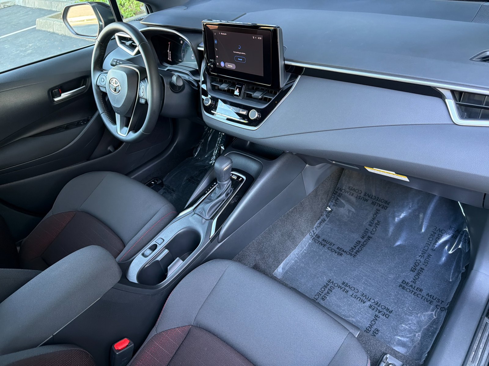 Used 2026 Toyota Corolla SE FWD image 14