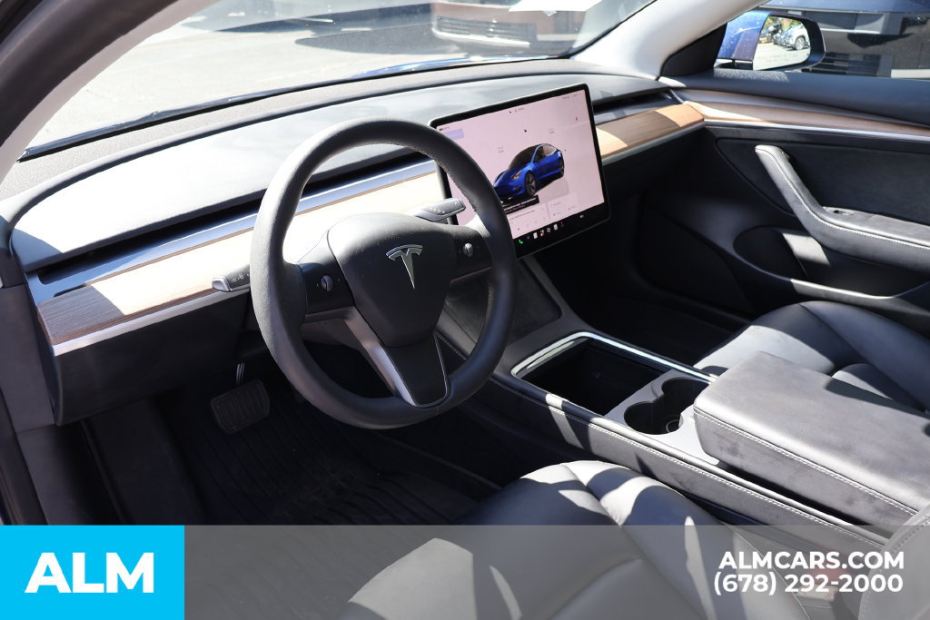 Used 2023 Tesla Model 3 Standard Range RWD image 9