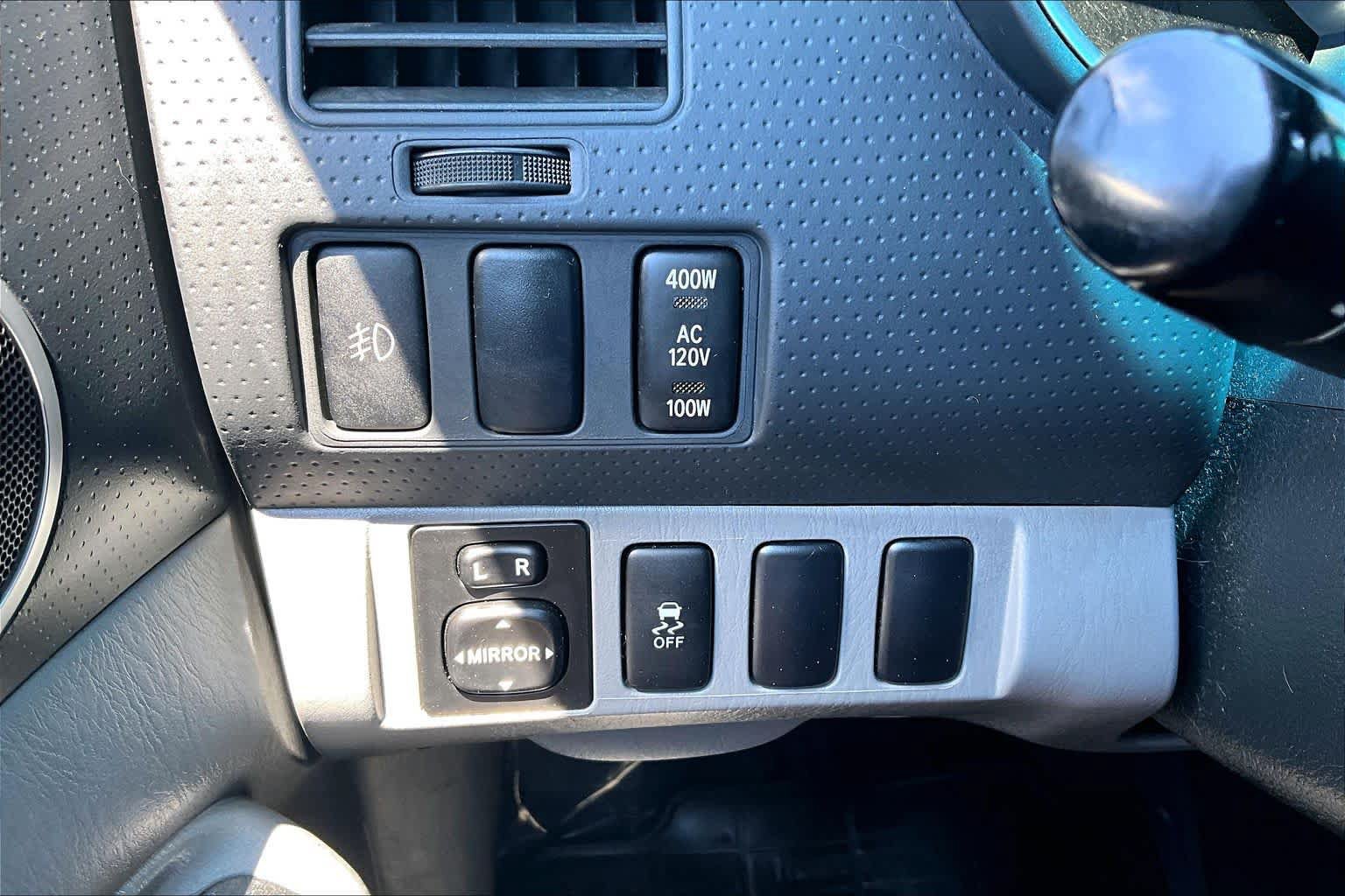 Used 2013 Toyota Tacoma PreRunner w/ TRD Sport Pkg RWD image 35