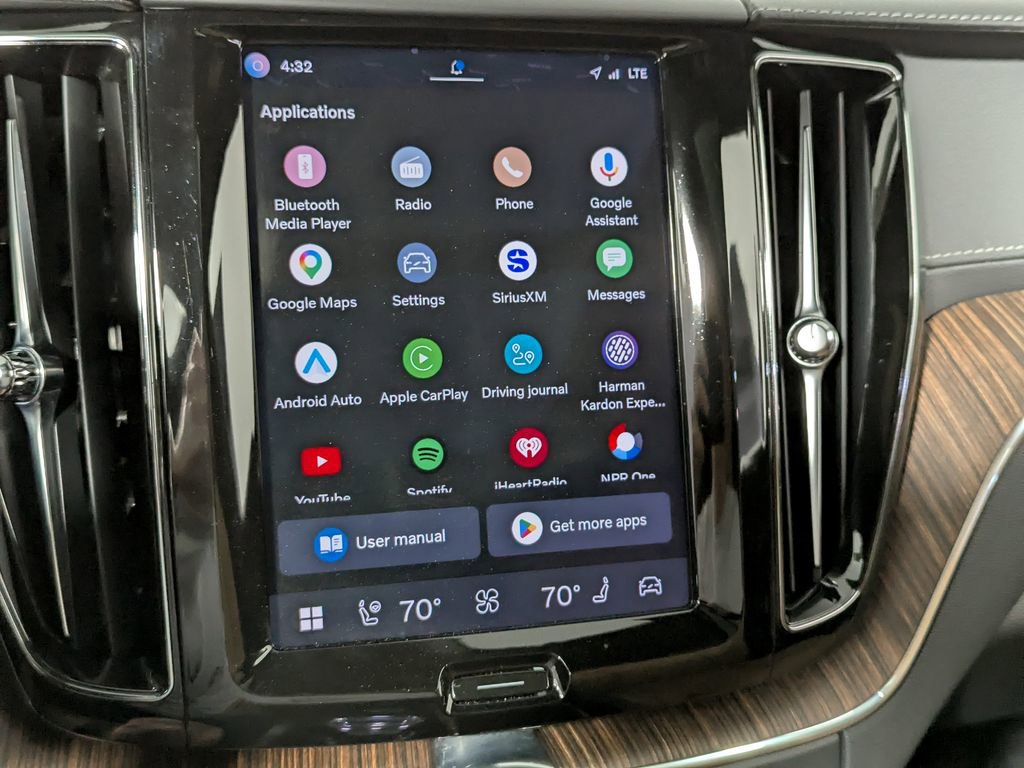 Used 2023 Volvo XC60 B5 Ultimate w/ Climate Package image 39