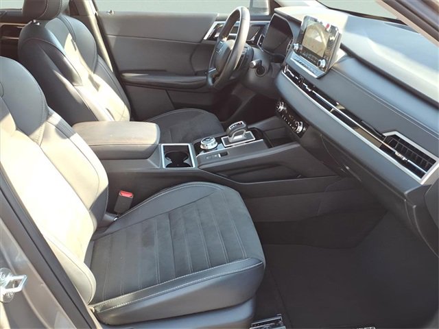 Used 2024 Mitsubishi Outlander AWD image 20
