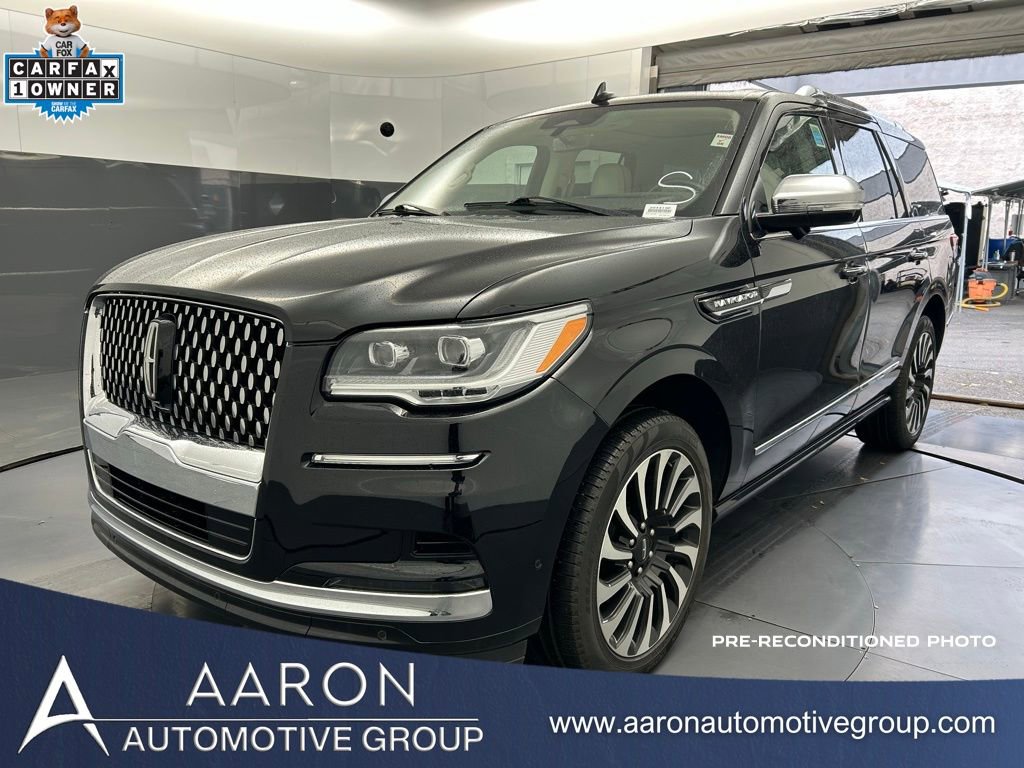 Used 2023 Lincoln Navigator Black Label image 1