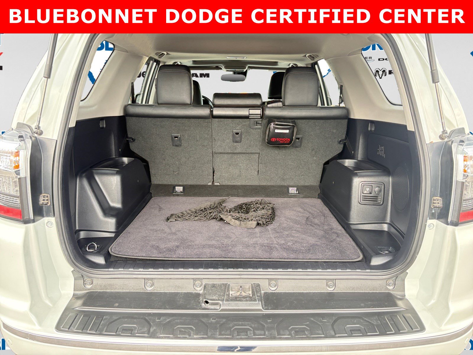 Used 2022 Toyota 4Runner Limited RWD image 22