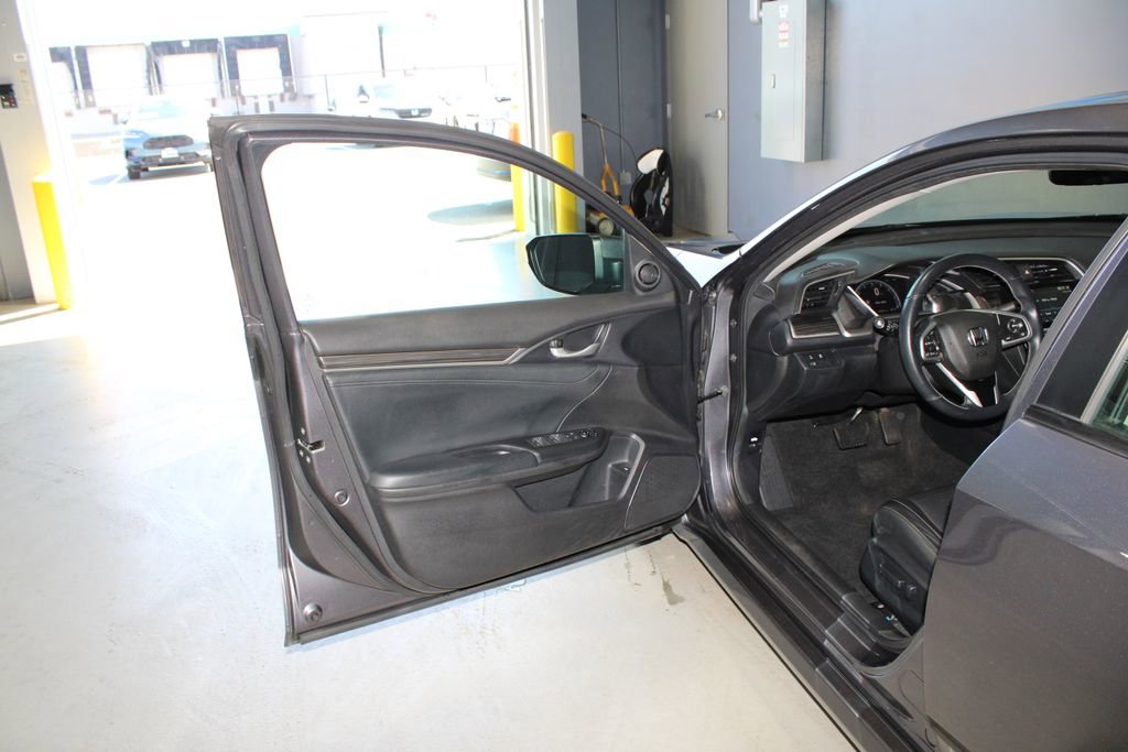 Used 2019 Honda Civic EX-L image 6
