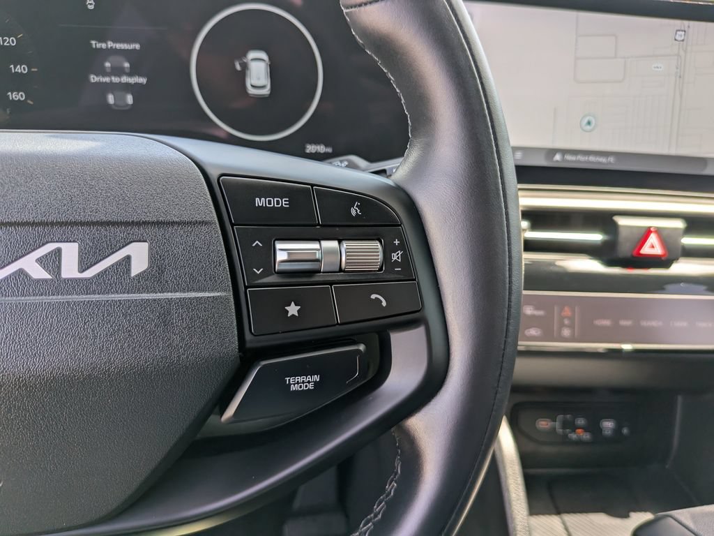 Certified 2026 Kia Sportage X-Line w/ X-Line Technology Package AWD/4WD image 34