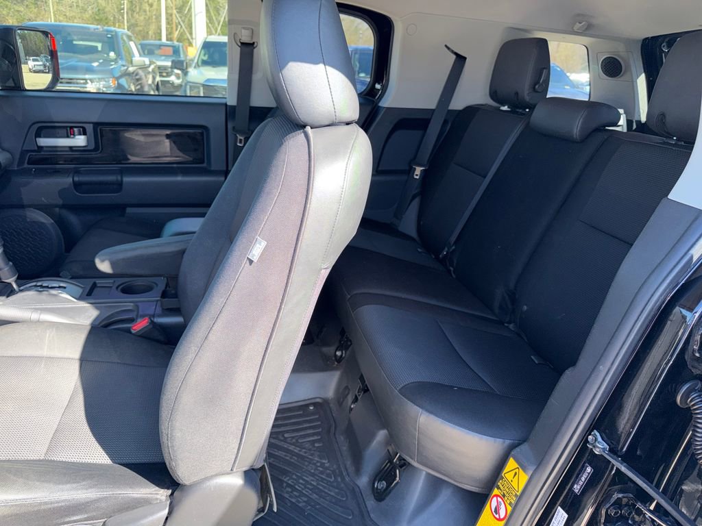 Used 2014 Toyota FJ Cruiser 4WD w/ Upgrade Package image 24