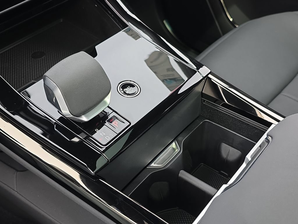 New 2025 Land Rover Range Rover Sport Autobiography AWD/4WD image 25