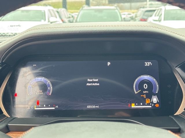 Used 2023 Jeep Grand Cherokee L Summit w/ Luxury Tech Group V image 16