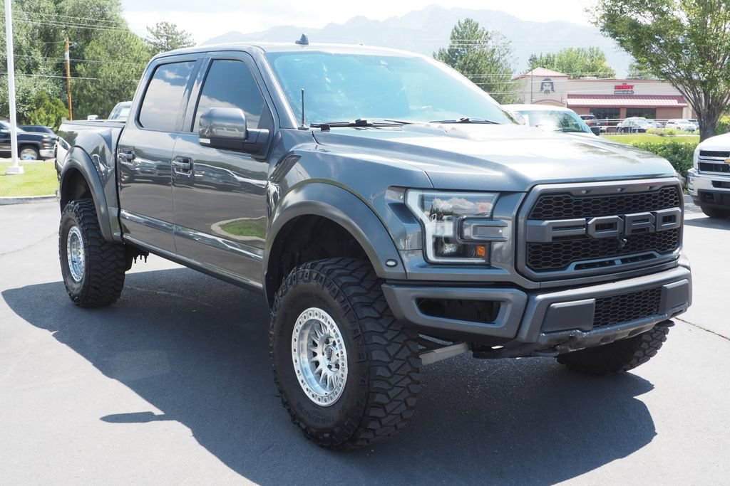 Used 2020 Ford F150 Raptor w/ Equipment Group 802A Luxury AWD/4WD image 3