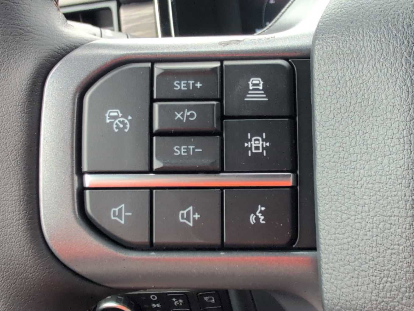 New 2025 Ford F150 Lariat w/ Equipment Group 501A Mid image 24