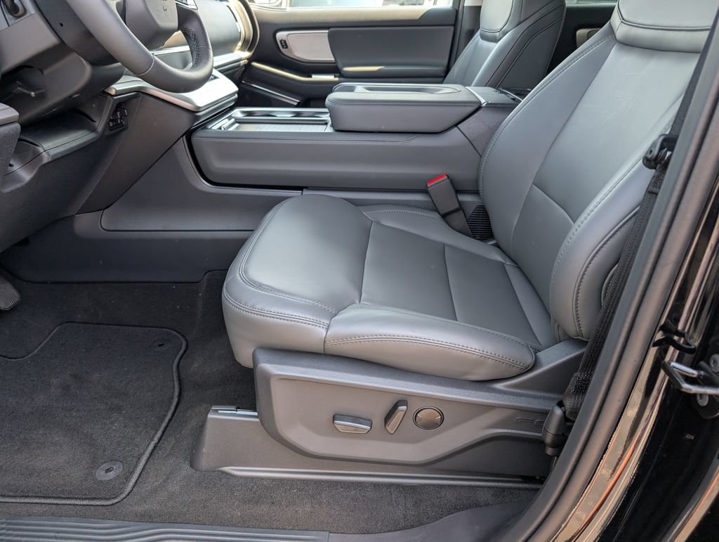 New 2026 Ford Expedition Max Active AWD/4WD image 9
