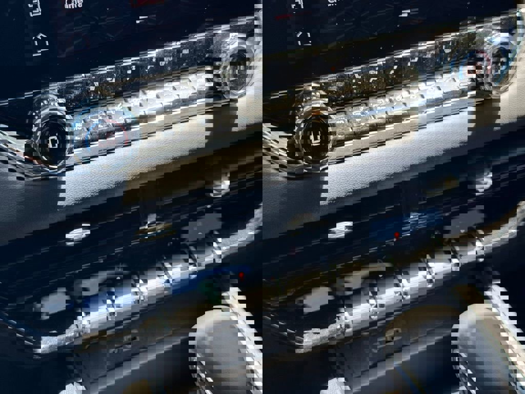 New 2025 GMC Canyon Elevation w/ Convenience Package image 32