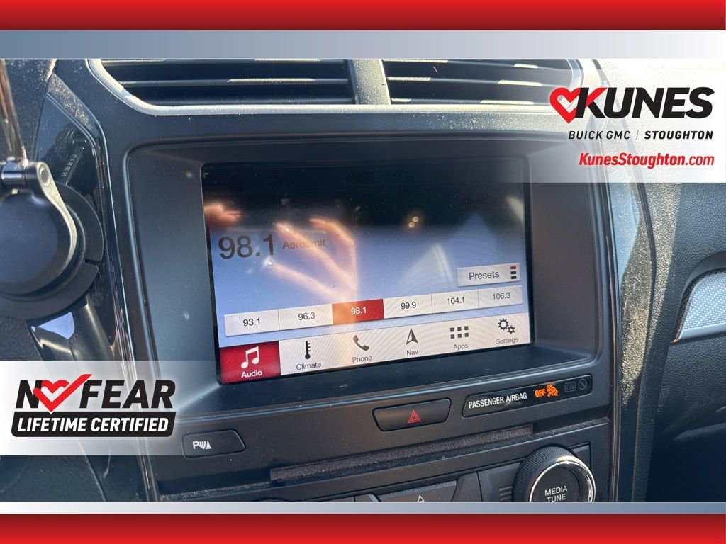 Used 2018 Ford Explorer XLT w/ XLT Appearance Package AWD/4WD image 34