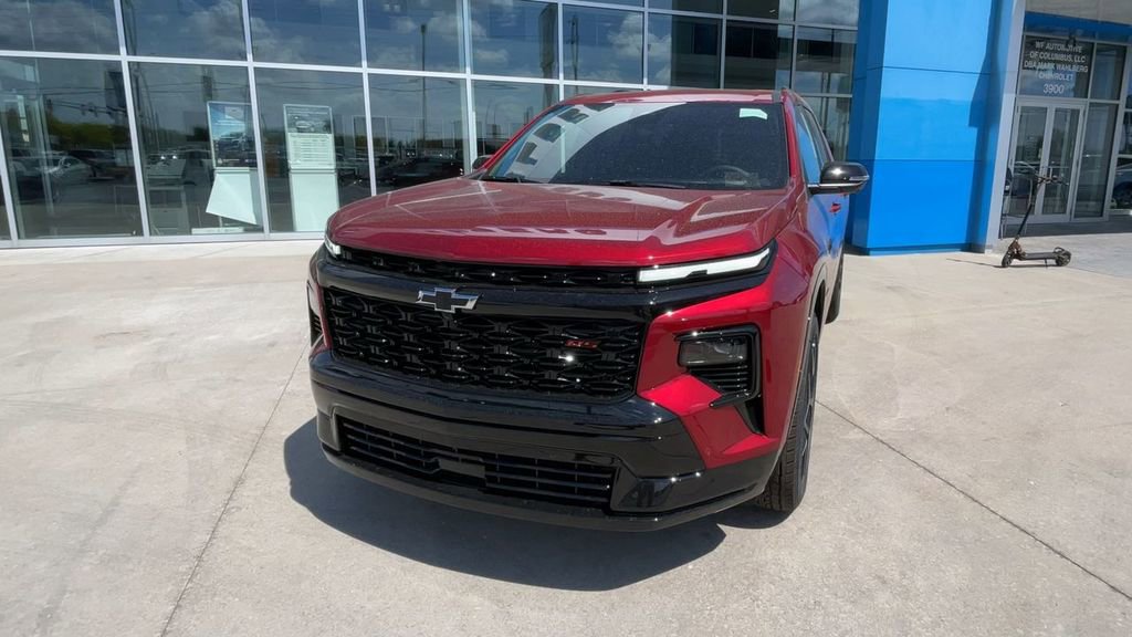 New 2026 Chevrolet Traverse RS w/ LPO, Floor Liner Package AWD/4WD image 5